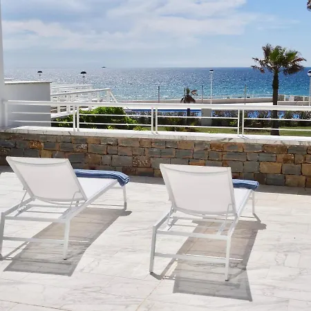 B1 Casares Del Mar - Large Terrace Beachfront Views Apartment *