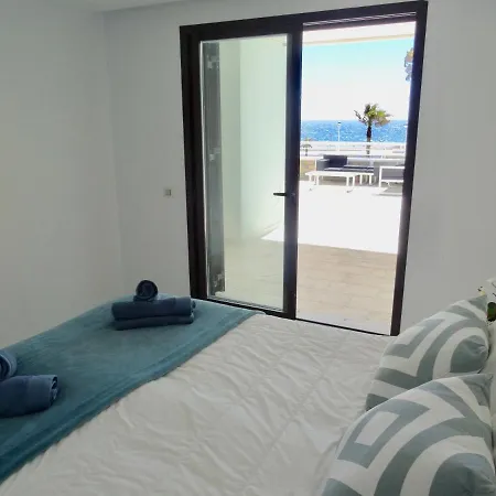 Casares Del Mar B1 *